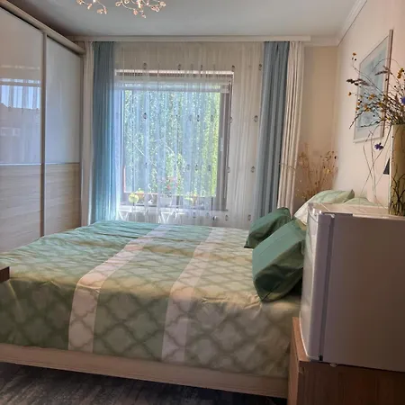 ホームステイ The House Of Flowers *