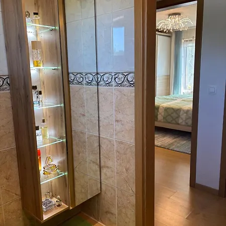 The House Of Flowers Privatunterkunft St. Vith